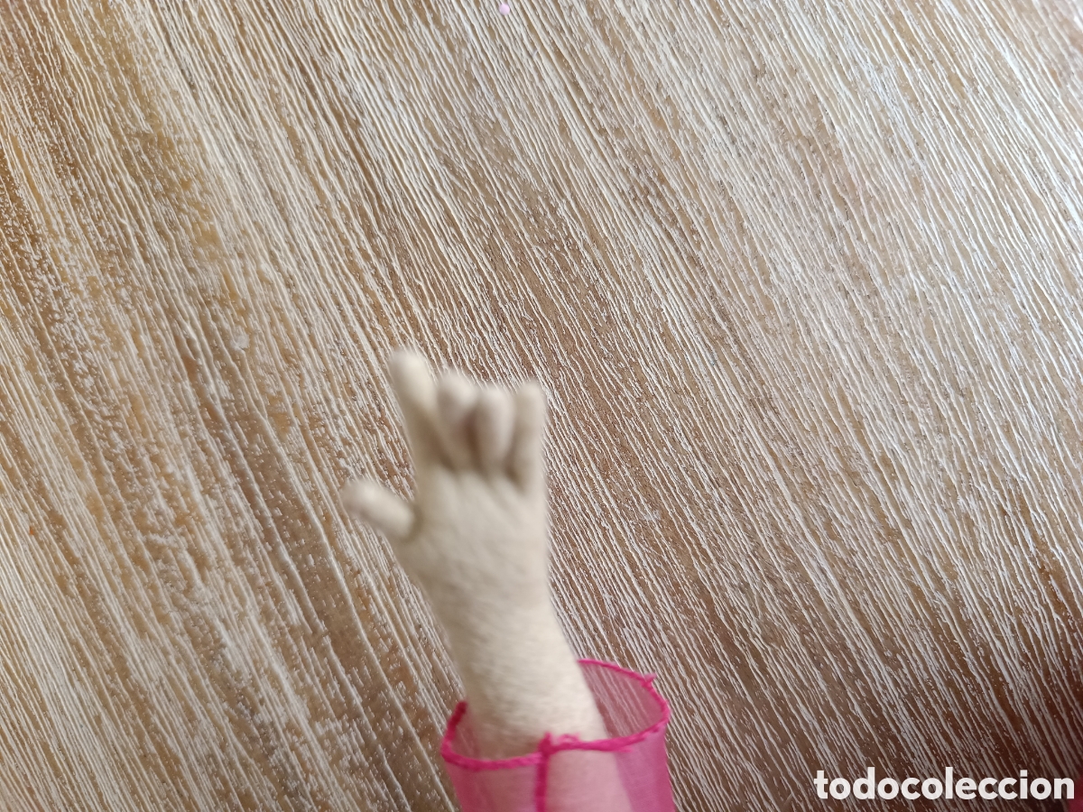 Mu&ntilde;ecas modernas: Mu&ntilde;eca fieltro marca Maggie iacono - Foto 11