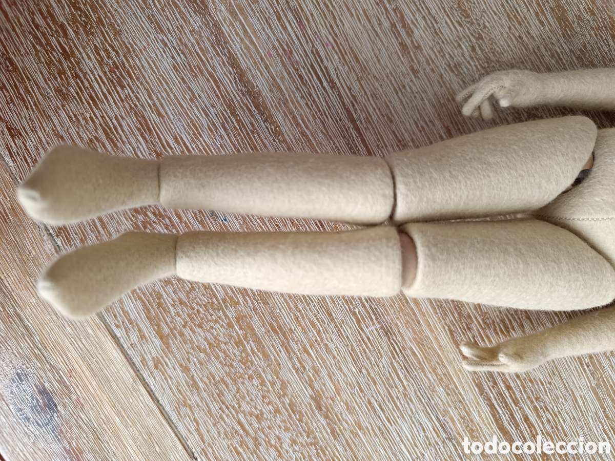 Mu&ntilde;ecas modernas: Mu&ntilde;eca fieltro marca Maggie iacono - Foto 20