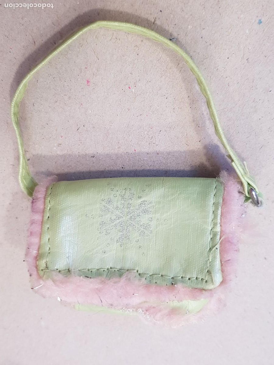 Mu&ntilde;ecas modernas: Bolso para mu&ntilde;eca bratz - Foto 1