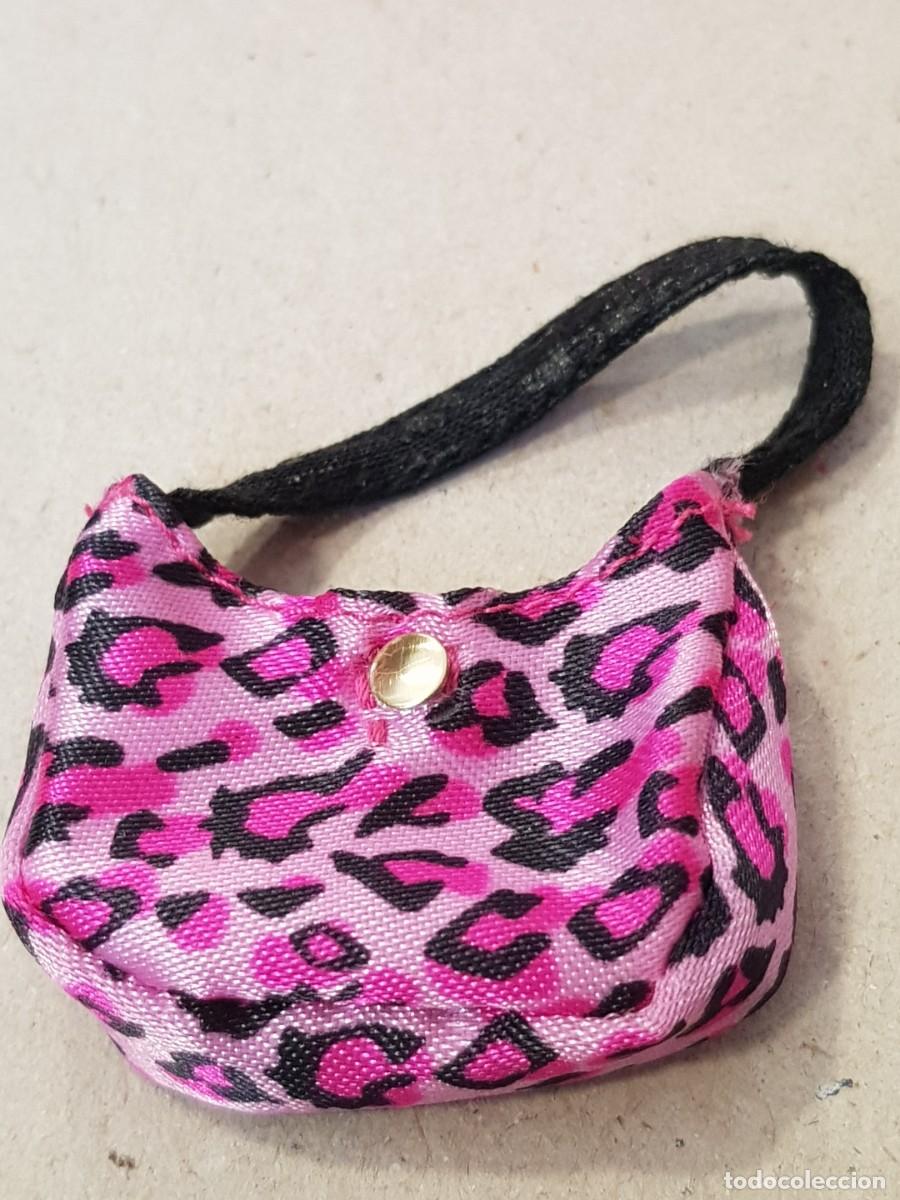 Mu&ntilde;ecas modernas: Bolso para mu&ntilde;eca bratz - Foto 1