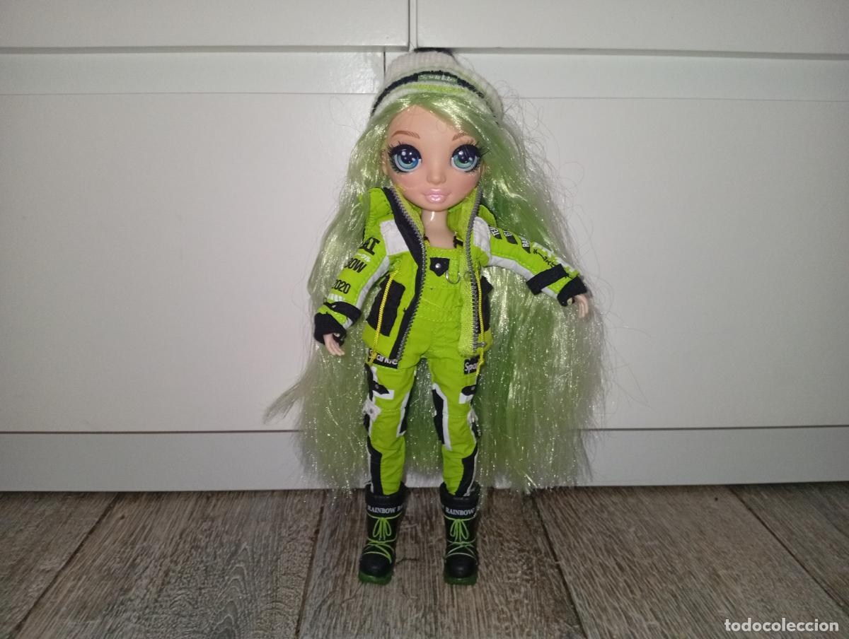 Mu&ntilde;ecas modernas: Mu&ntilde;eca Rainbow high Jade Hunter - Foto 9