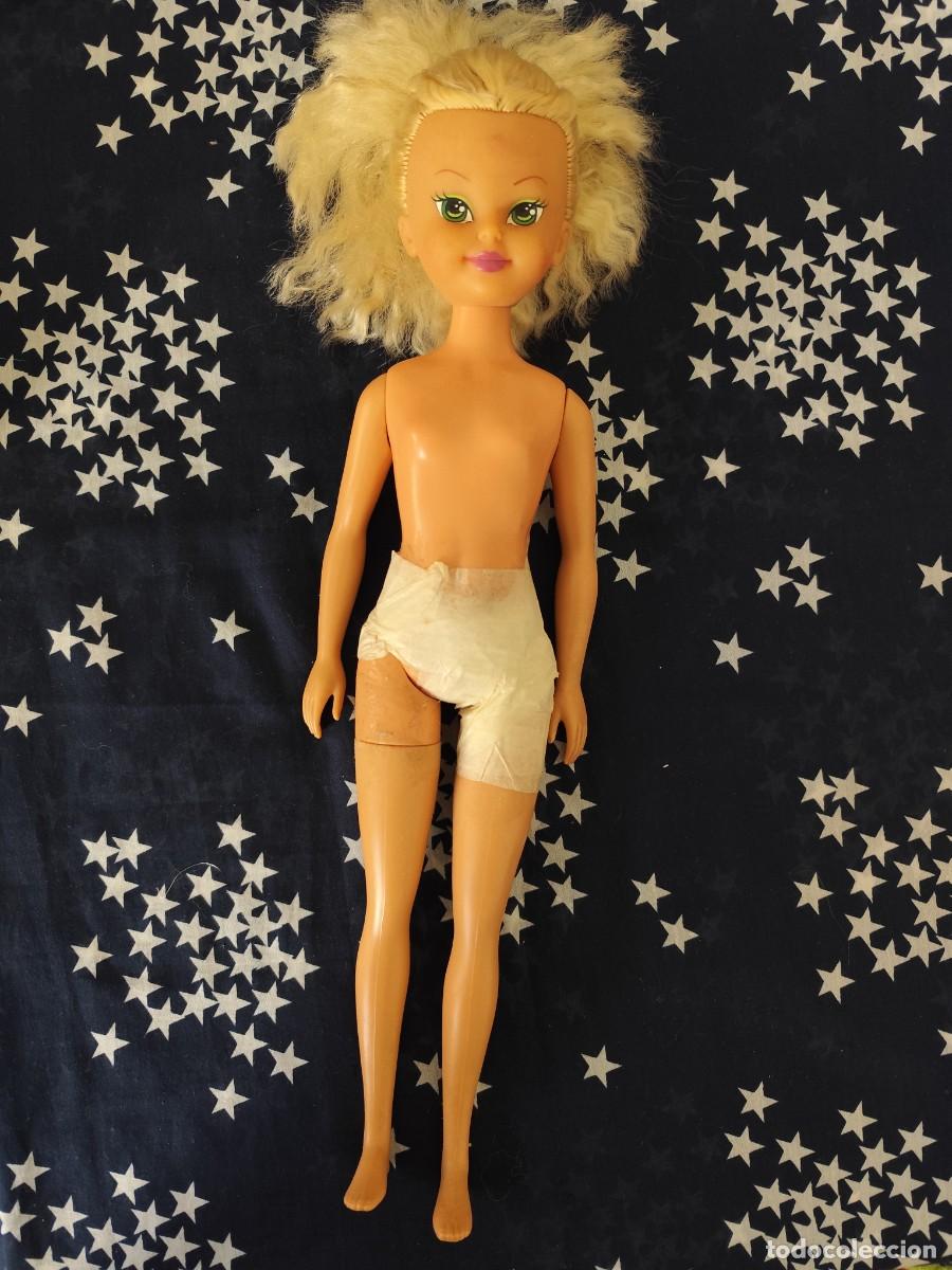 Mu&ntilde;ecas modernas: Mu&ntilde;eca Nancy Tops (pierna rota) - Foto 1