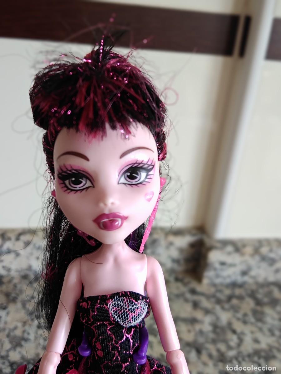 Mu&ntilde;ecas modernas: Monster High Draculaura 1600 - Foto 2