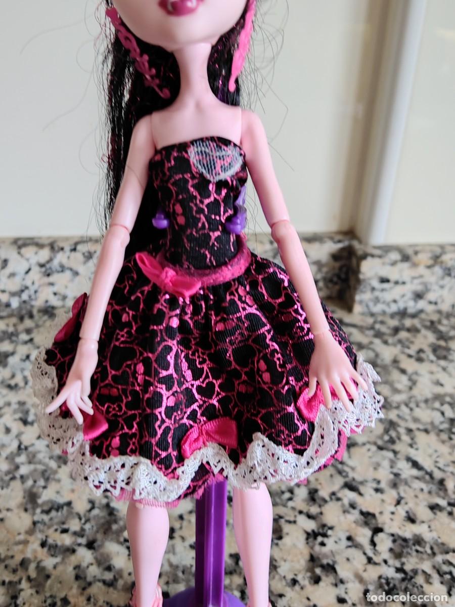Mu&ntilde;ecas modernas: Monster High Draculaura 1600 - Foto 3