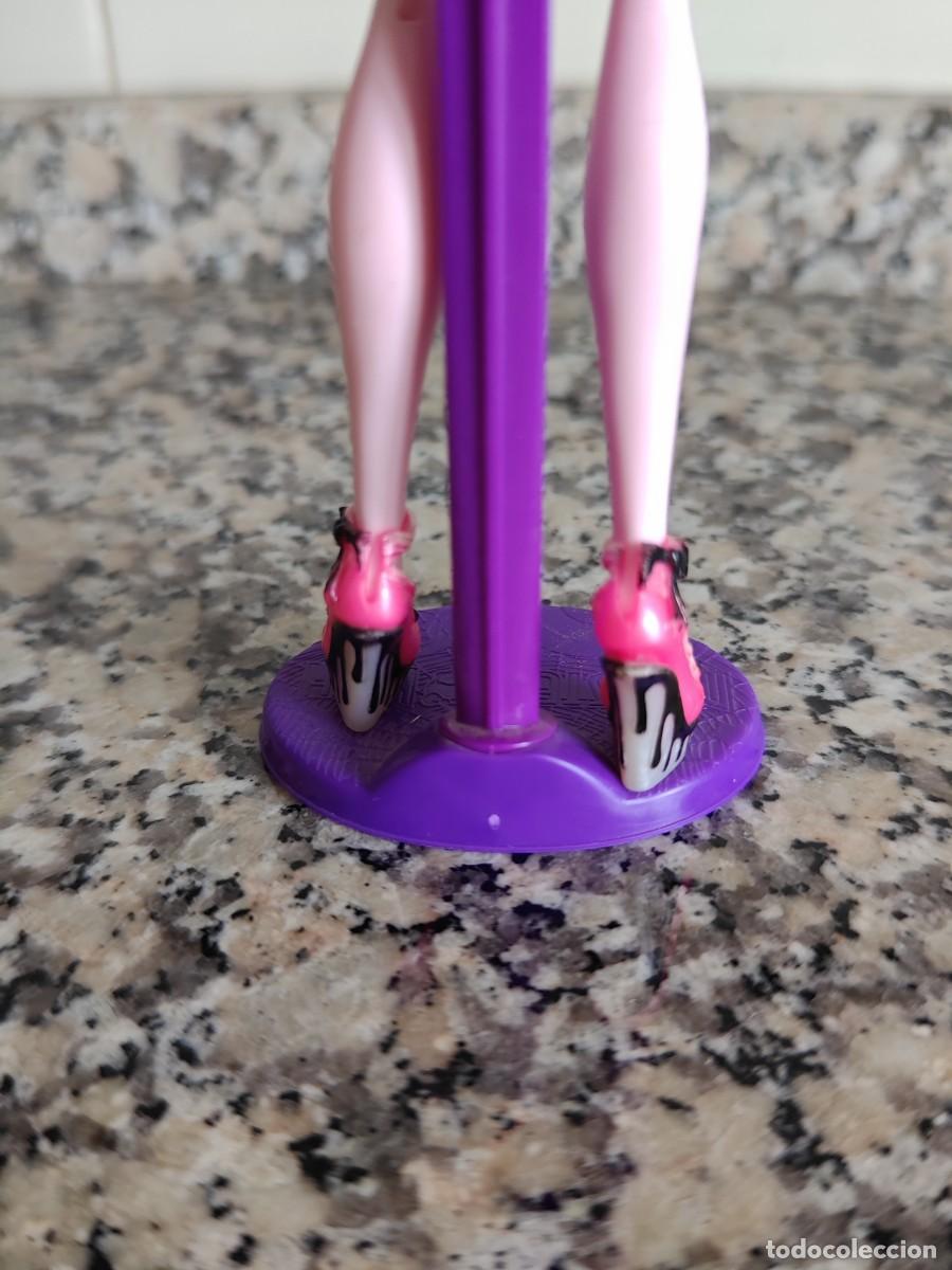 Mu&ntilde;ecas modernas: Monster High Draculaura 1600 - Foto 6