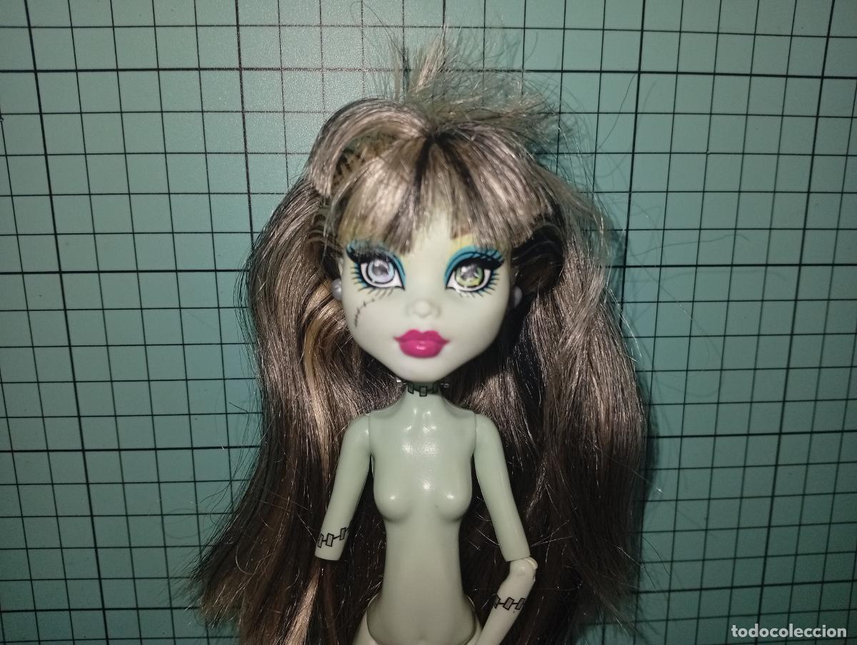 Mu&ntilde;ecas modernas: Mu&ntilde;eca Monster high Frankie - Foto 1