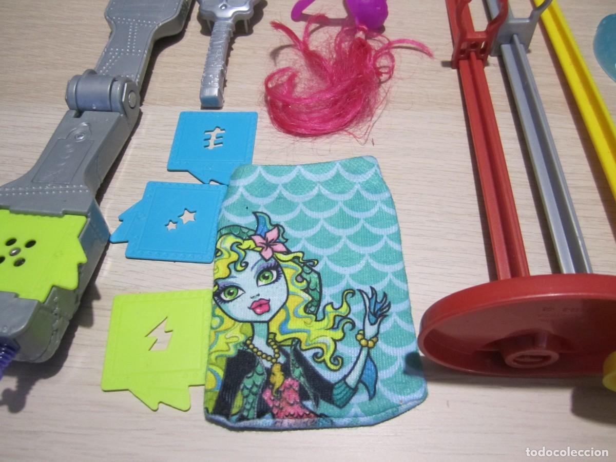 Mu&ntilde;ecas modernas: accesorios varios mu&ntilde;ecas monster high - Foto 2
