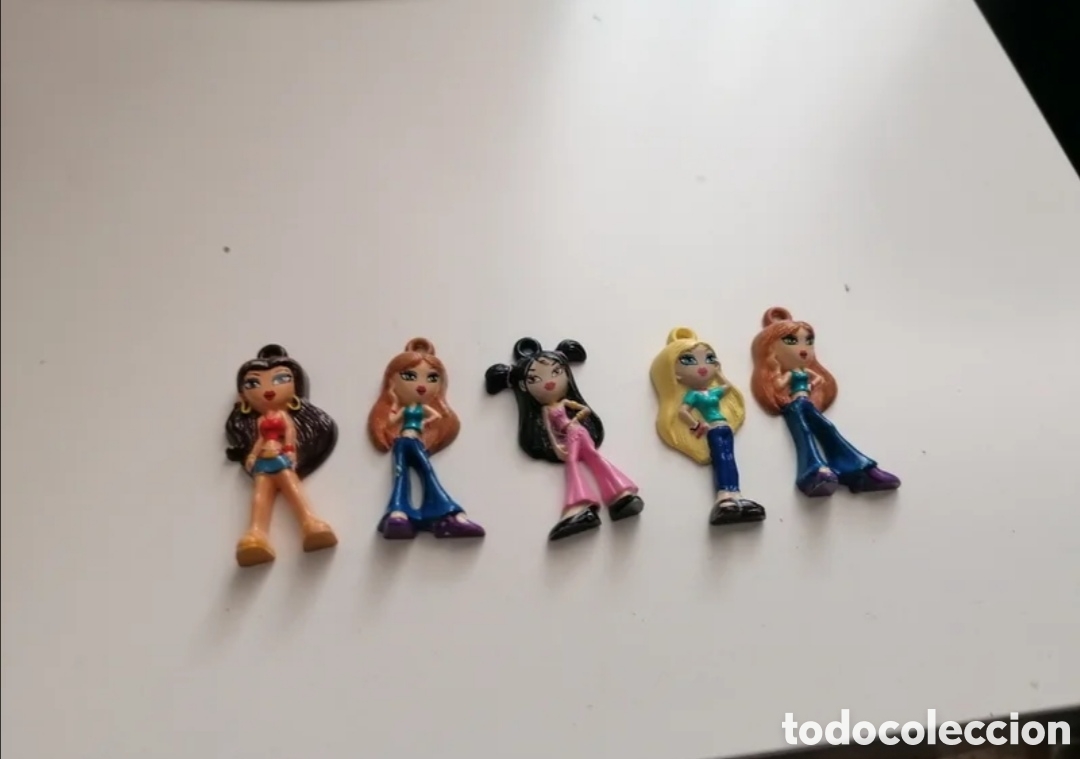 Mu&ntilde;ecas modernas: Conjunto de 5 miini mu&ntilde;ecas Bratz. - Foto 9