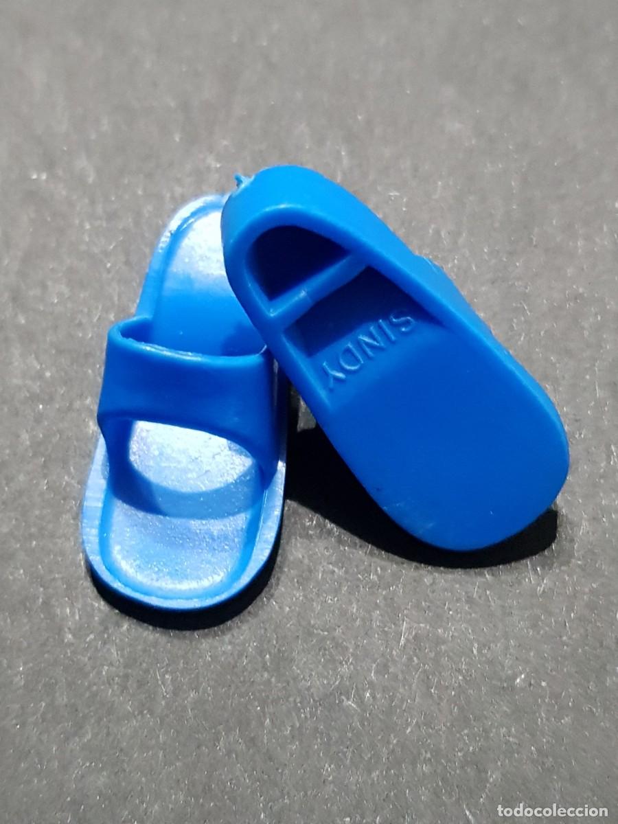 Mu&ntilde;ecas modernas: Zapatos sindy vintage - Foto 1