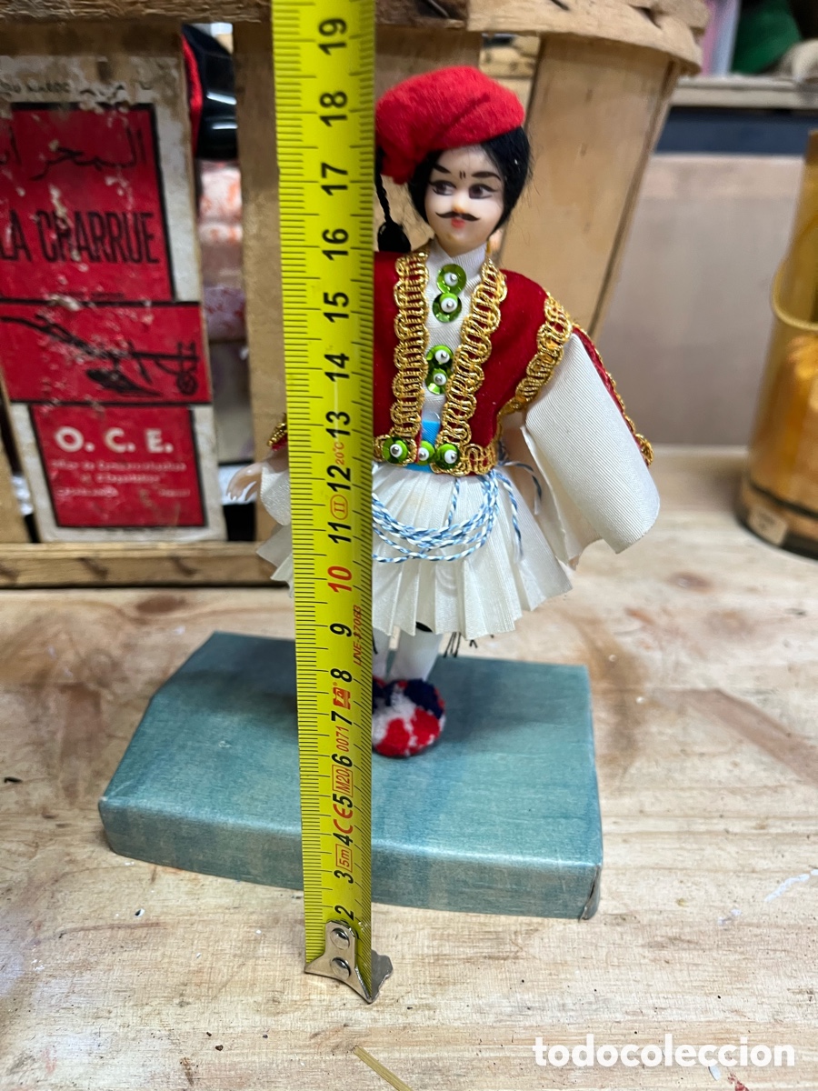 Mu&ntilde;ecas modernas: Mu&ntilde;eca antigua de colecci&oacute;n Grecia - Foto 5