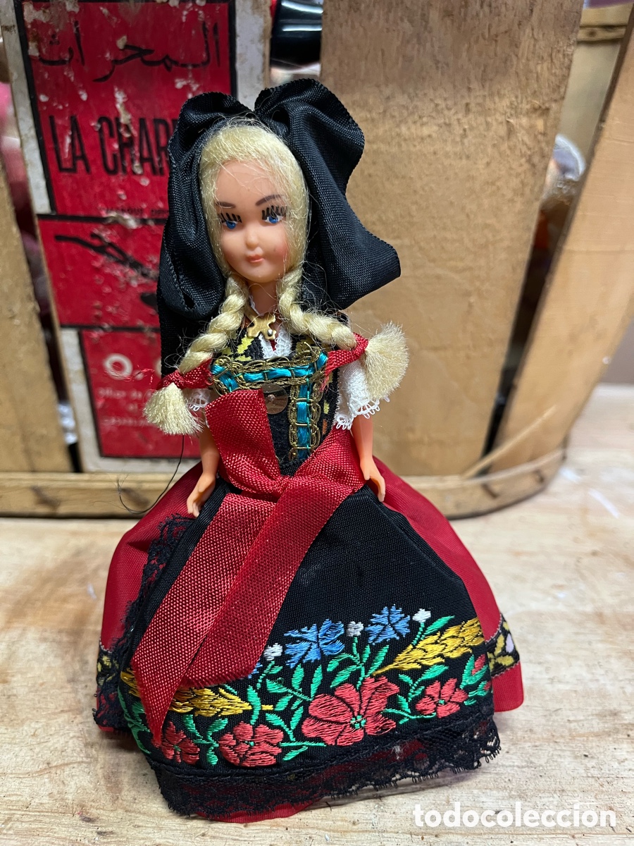 Mu&ntilde;ecas modernas: Mu&ntilde;eca antigua de colecci&oacute;n Alsacia - Foto 1