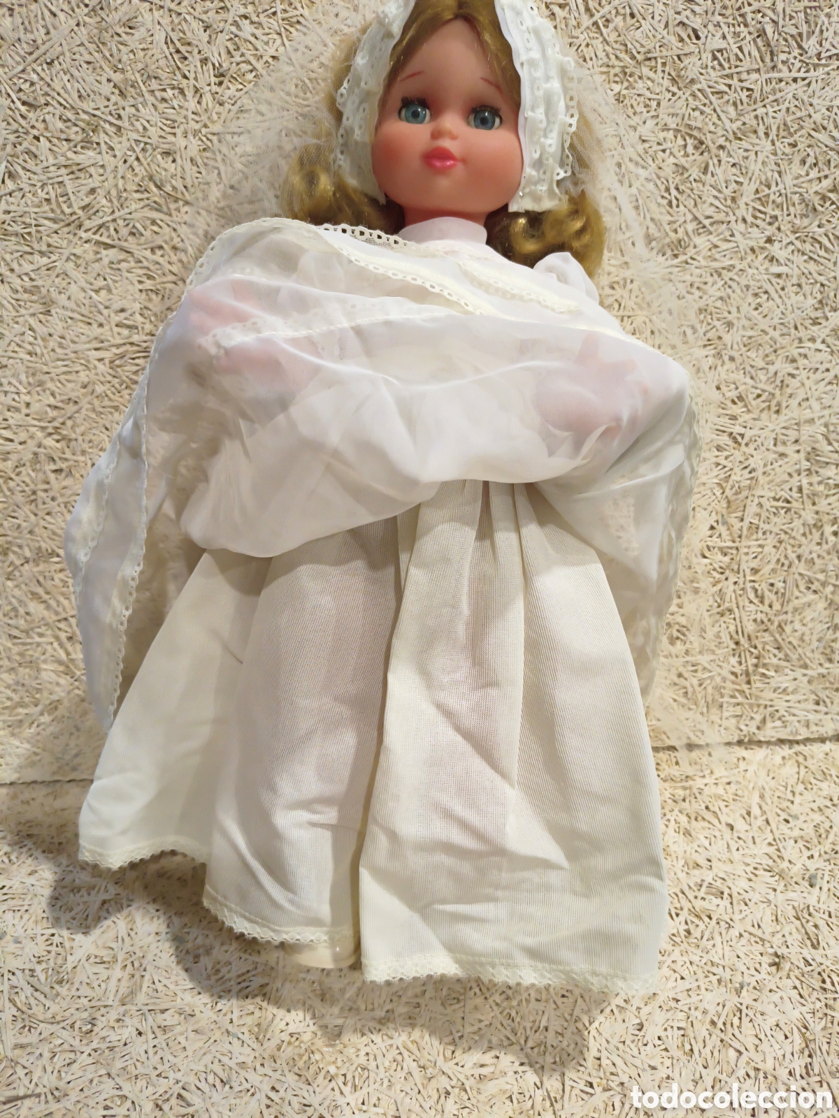 Mu&ntilde;ecas modernas: Mu&ntilde;eca de comuni&oacute;n a identificar - Foto 3