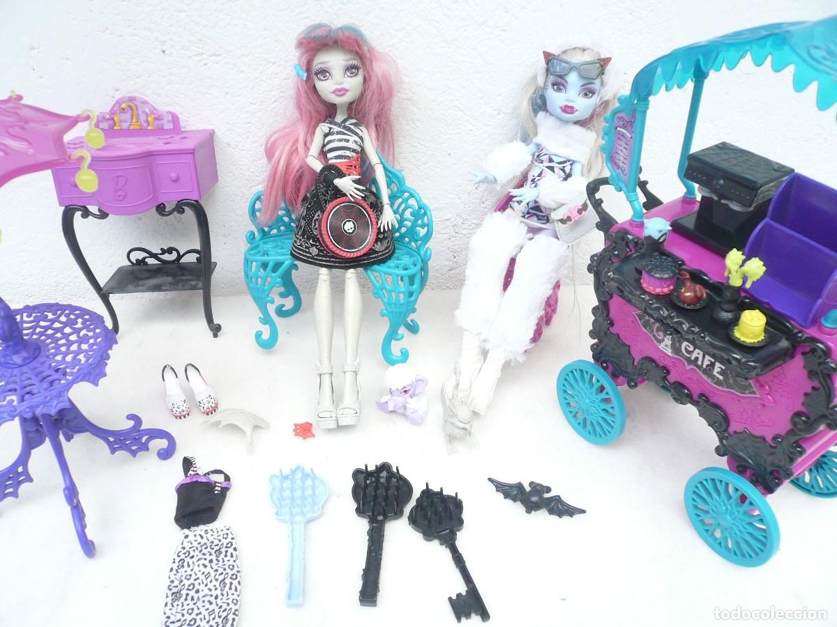 Mu&ntilde;ecas modernas: LOTE DOS MU&Ntilde;ECAS MONSTER MATTEL, MUEBLES Y COMPLEMENTOS - Foto 3