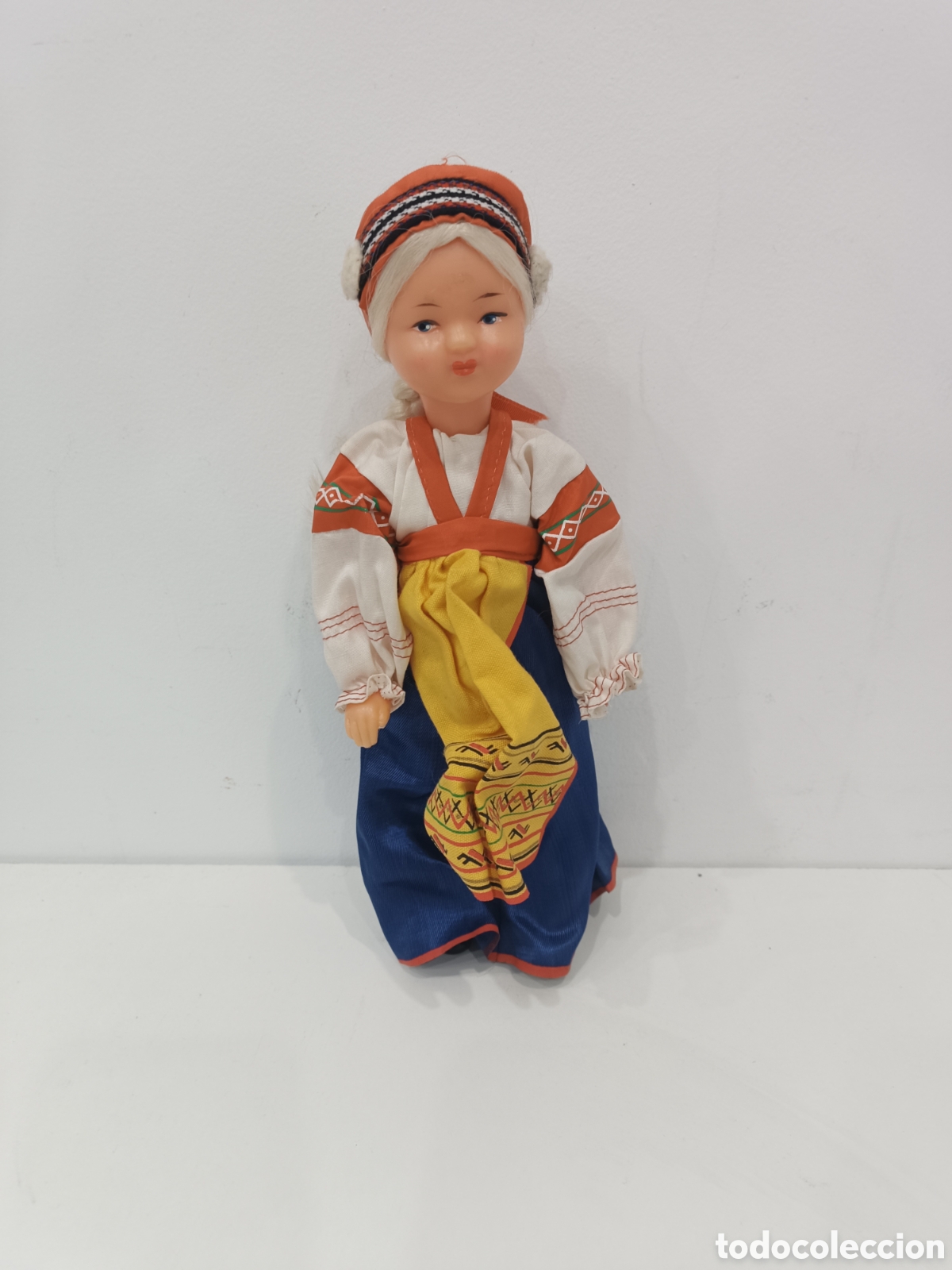 Mu&ntilde;ecas modernas: Mu&ntilde;eca sovi&eacute;tica de 1979 - Foto 1