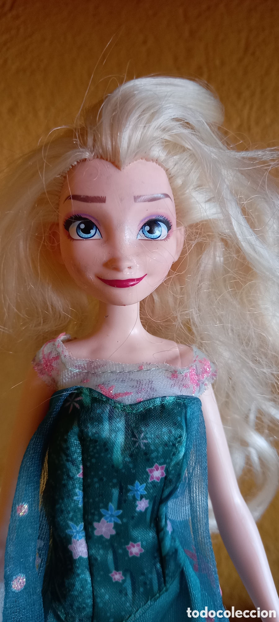 Mu&ntilde;ecas modernas: MU&Ntilde;ECA FROZEN MUSICAL DE HASBRO - Foto 3