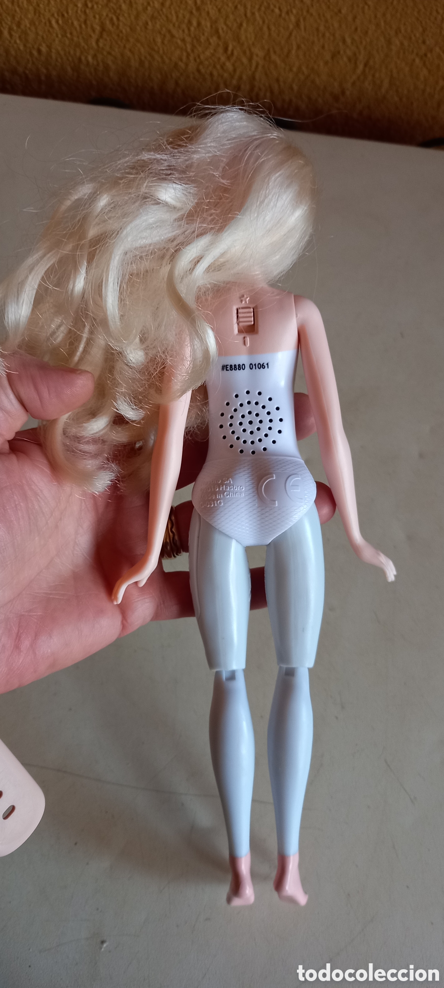 Mu&ntilde;ecas modernas: MU&Ntilde;ECA FROZEN MUSICAL DE HASBRO - Foto 6