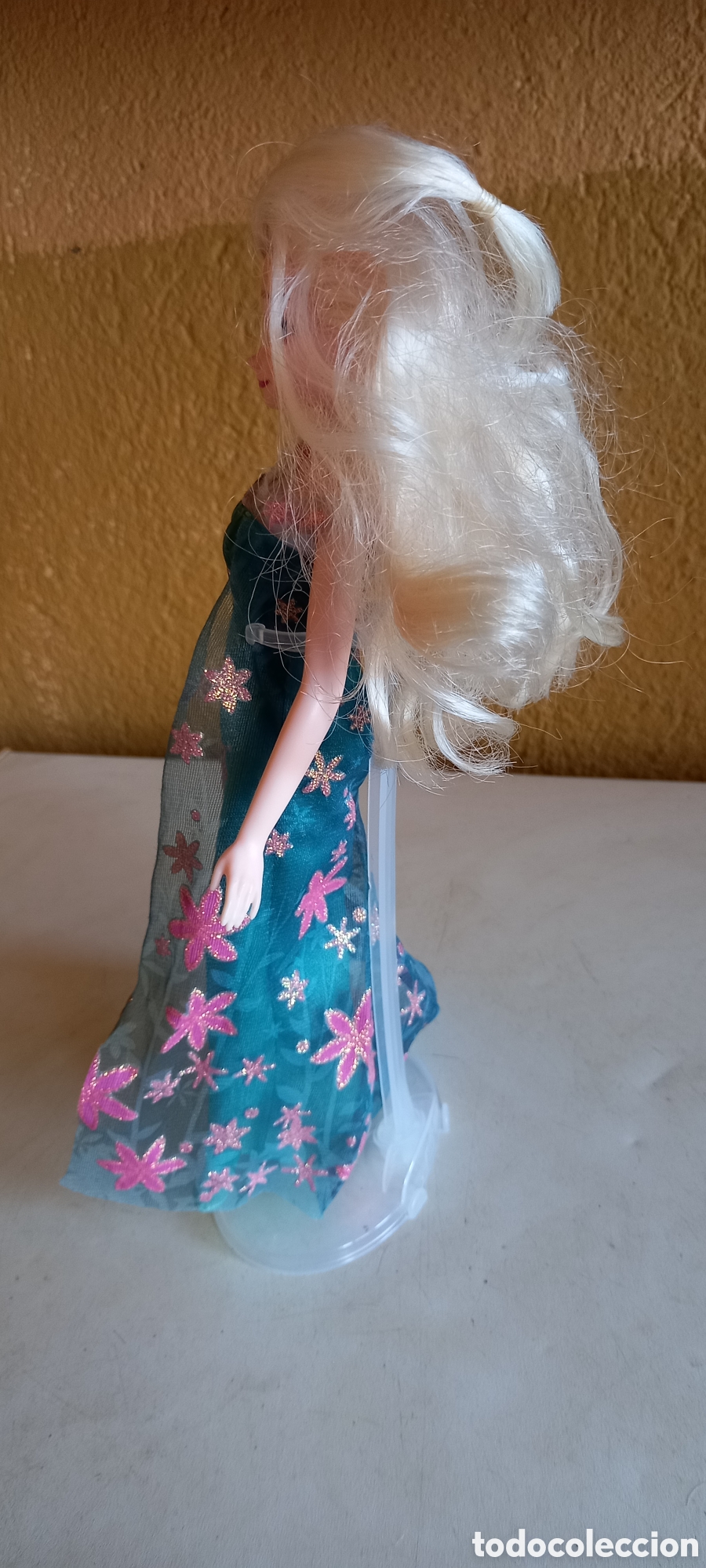 Mu&ntilde;ecas modernas: MU&Ntilde;ECA FROZEN MUSICAL DE HASBRO - Foto 14