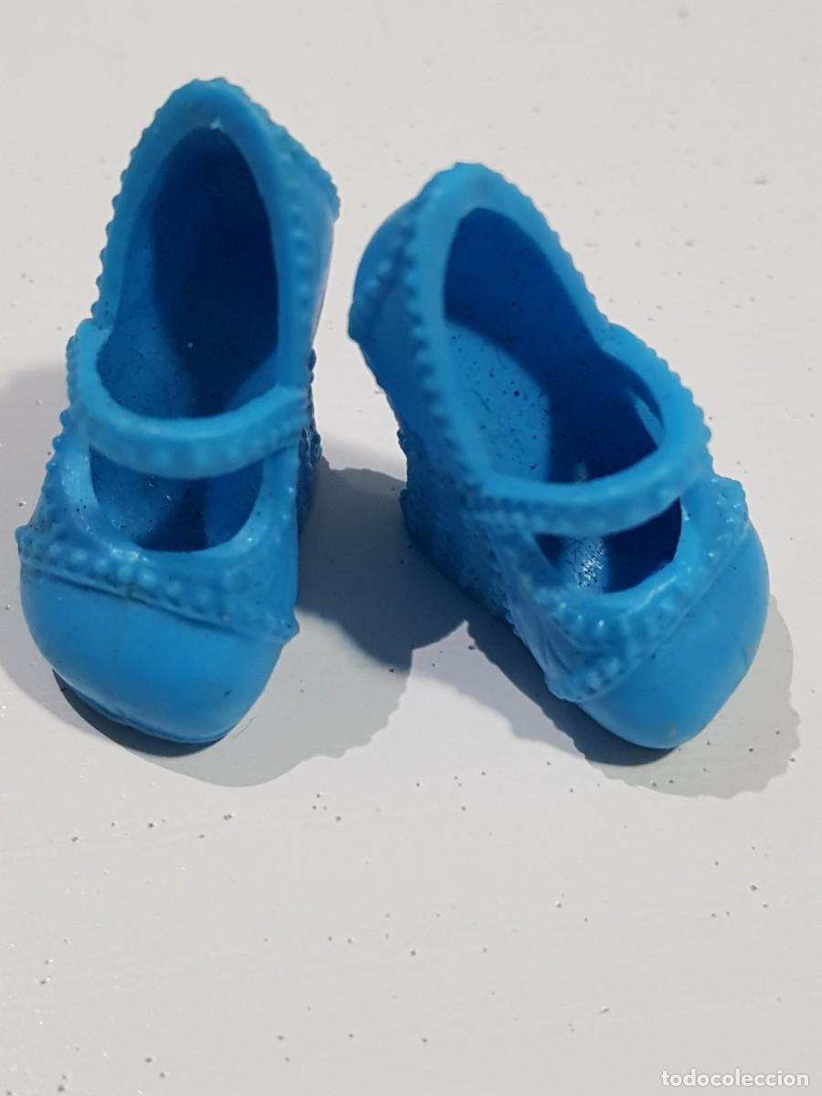 Mu&ntilde;ecas modernas: Zapatos mu&ntilde;eca monster high - Foto 1
