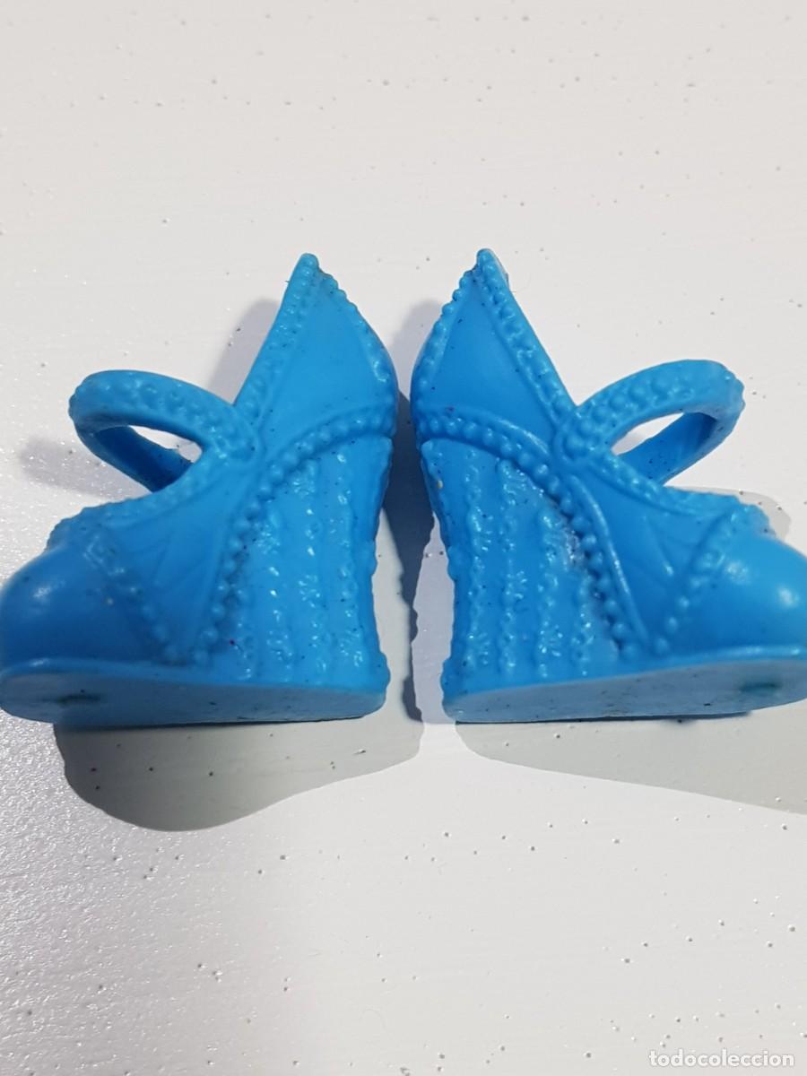 Mu&ntilde;ecas modernas: Zapatos mu&ntilde;eca monster high - Foto 2