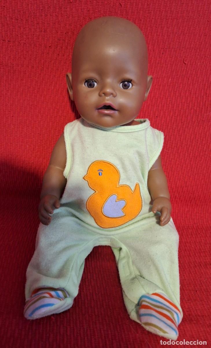 Mu&ntilde;ecas modernas: Mu&ntilde;eca baby born mulata - Foto 1
