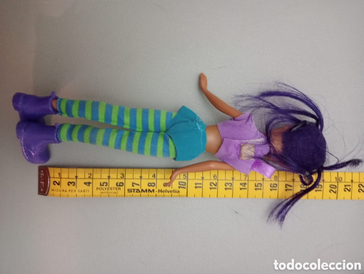 Mu&ntilde;ecas modernas: Mu&ntilde;eca de las Witch, Piel oscura - Foto 4