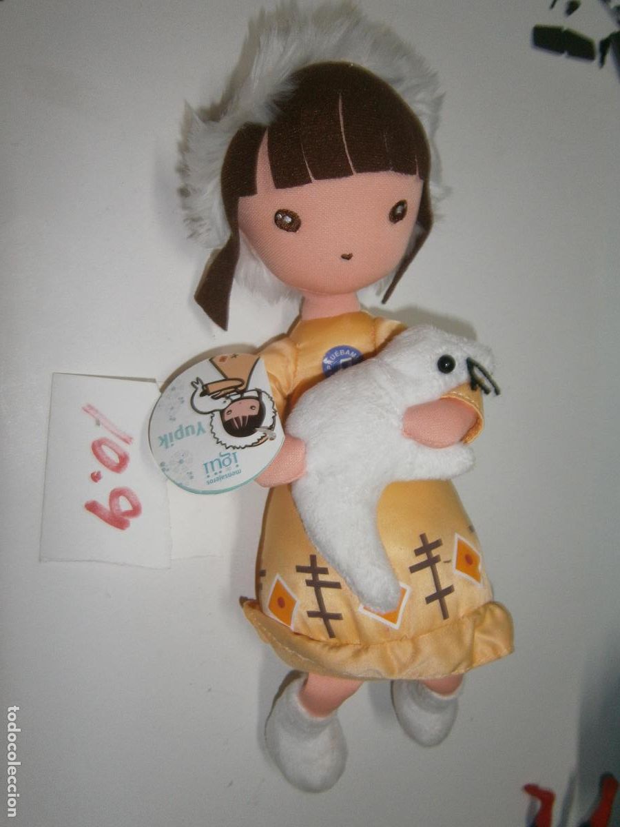 Mu&ntilde;ecas modernas: MU&Ntilde;ECA ESQUIMAL CON FOCA - YUPIK - Foto 2