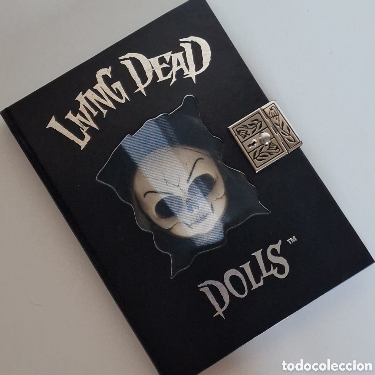 Mu&ntilde;ecas modernas: Living Dead Dolls: Ms. Eerie (series 4) - Foto 13