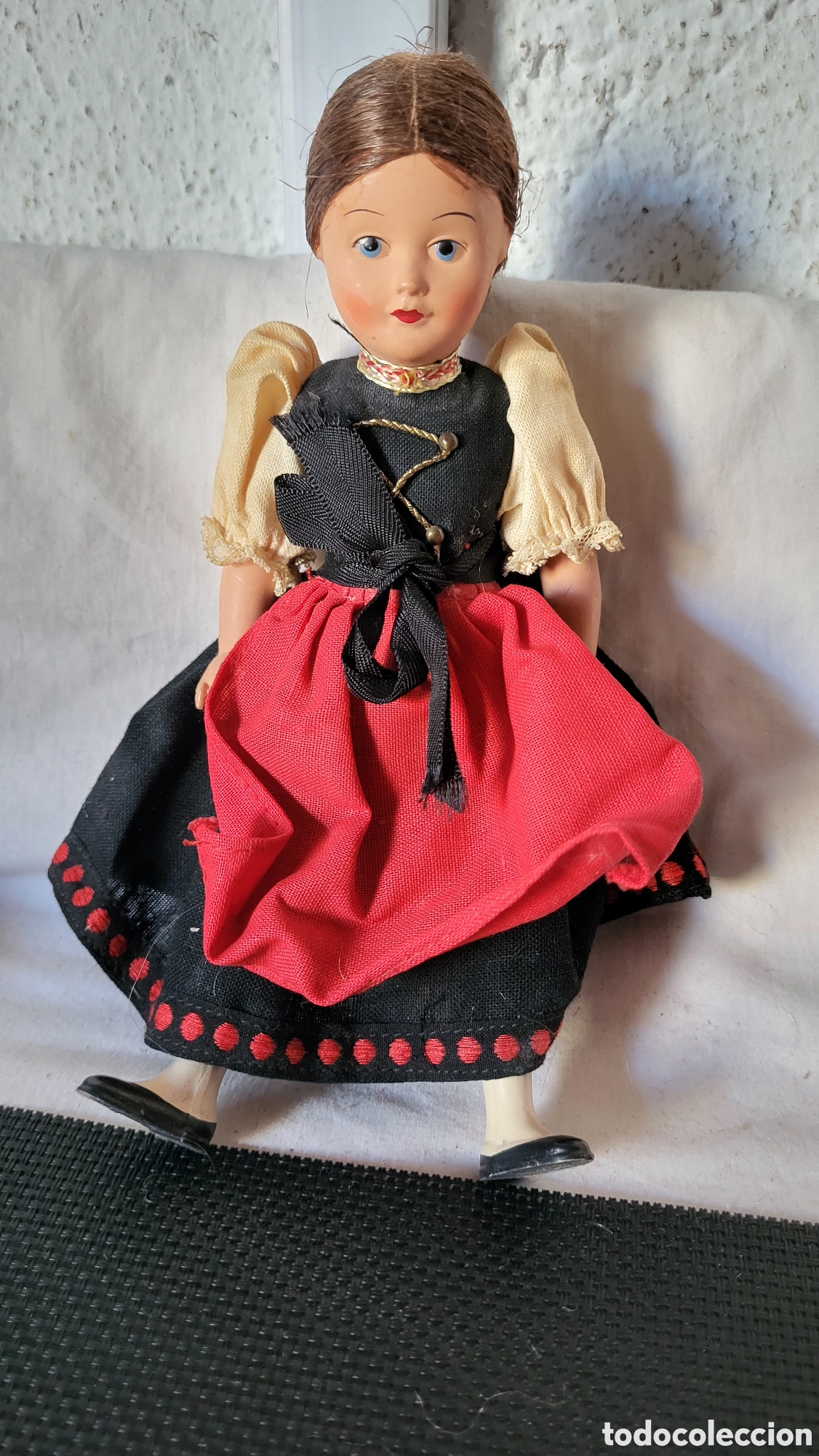 Mu&ntilde;ecas modernas: Mu&ntilde;eca antigua colecci&oacute;n - Foto 1
