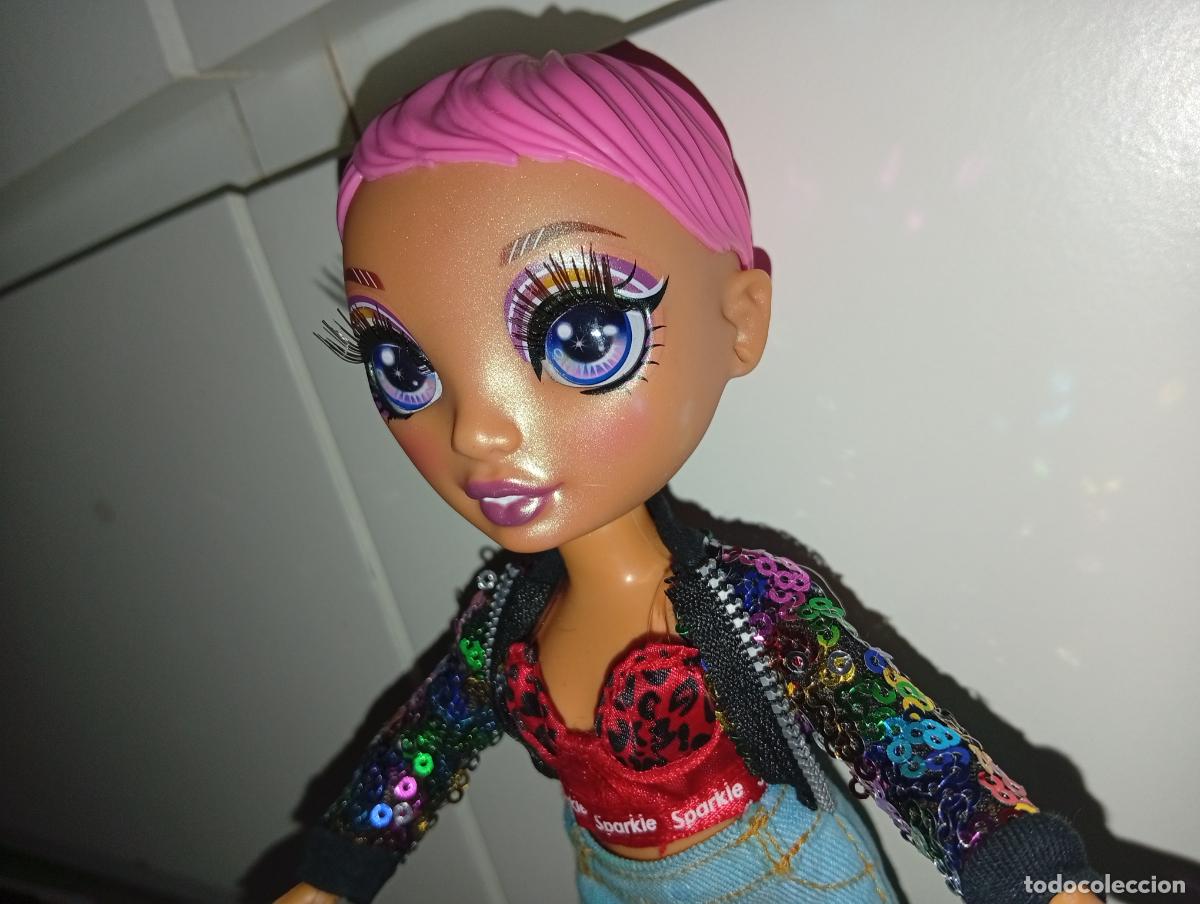 Mu&ntilde;ecas modernas: mu&ntilde;eca Rainbow high fashion studio - Foto 3