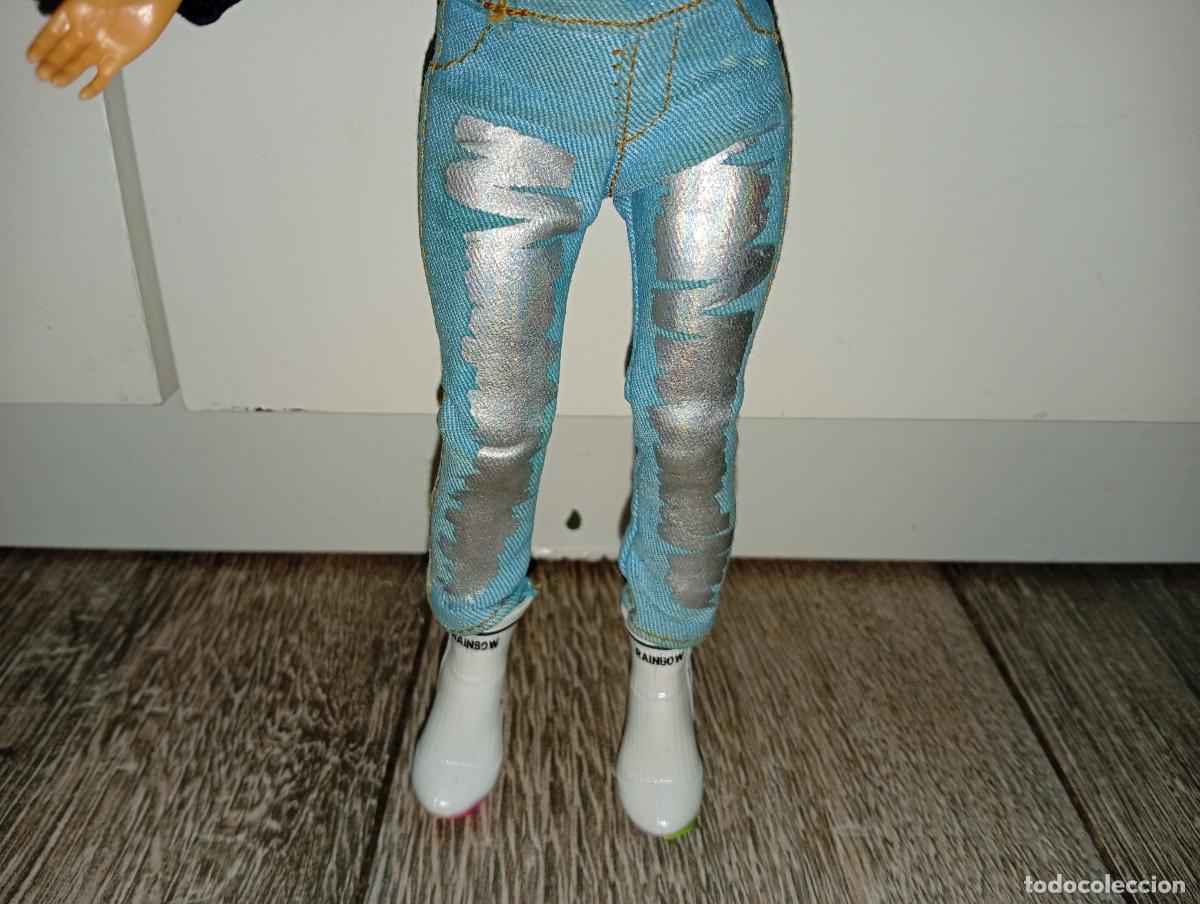 Mu&ntilde;ecas modernas: mu&ntilde;eca Rainbow high fashion studio - Foto 5