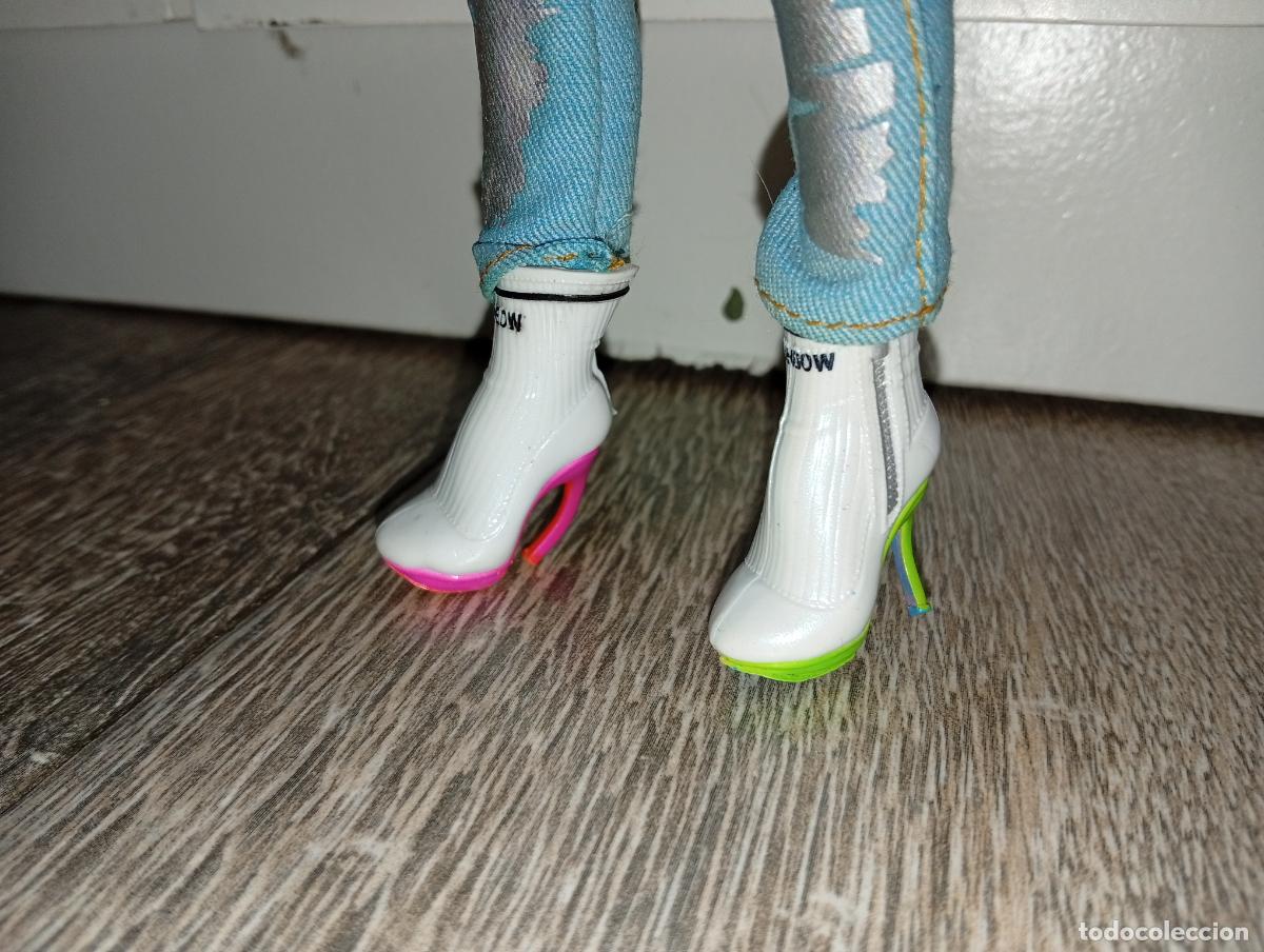 Mu&ntilde;ecas modernas: mu&ntilde;eca Rainbow high fashion studio - Foto 6