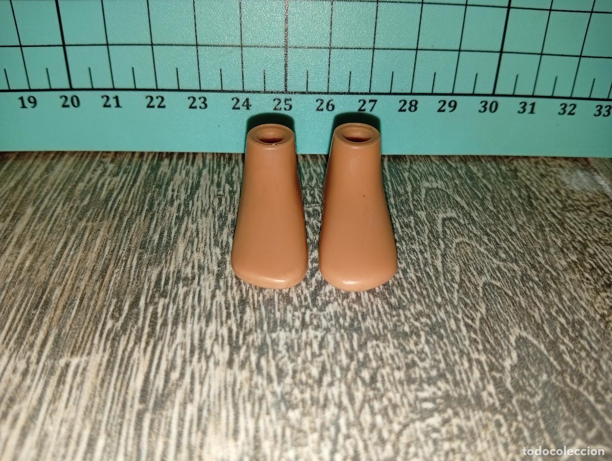 Mu&ntilde;ecas modernas: Pies de mu&ntilde;eca Bratz - Foto 2