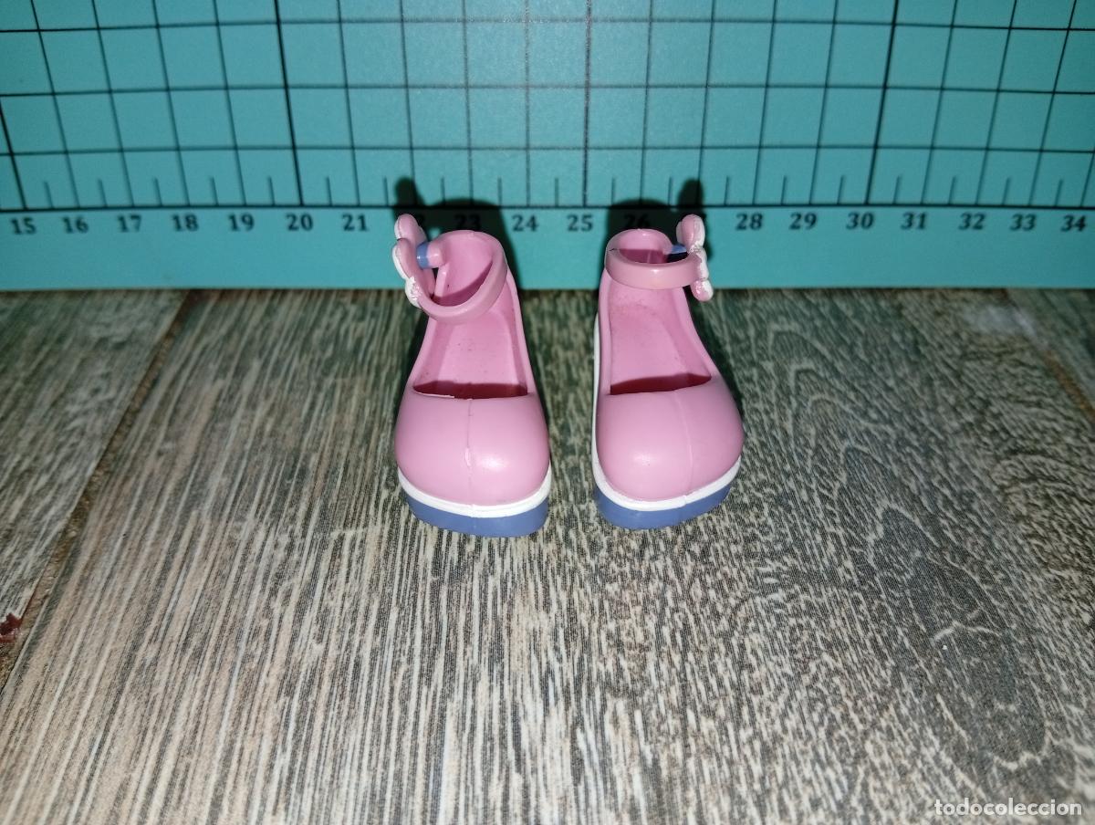 Mu&ntilde;ecas modernas: Zapatos para mu&ntilde;eca Blythe - Foto 2