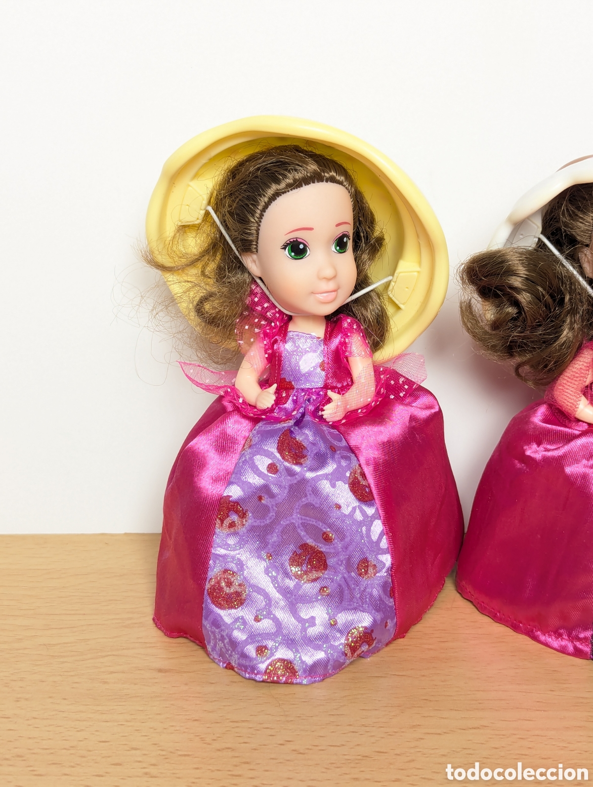 Mu&ntilde;ecas modernas: Lote dos mu&ntilde;ecas cupcake - Foto 2