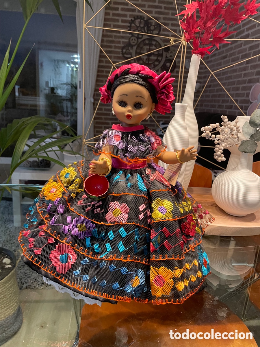 Mu&ntilde;ecas modernas: Mu&ntilde;eca regional de Marina Carre&oacute;n - Foto 3