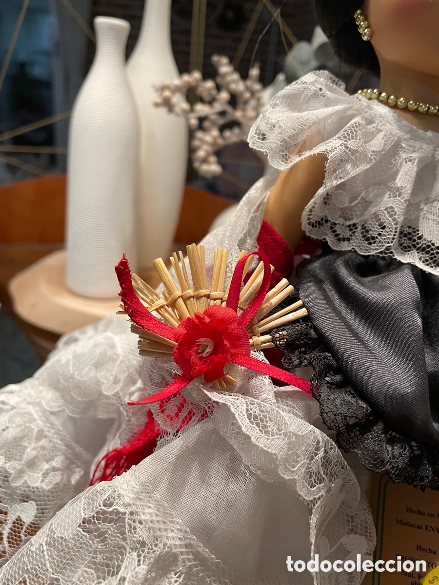 Mu&ntilde;ecas modernas: Mu&ntilde;eca de colecci&oacute;n regional mejicana - Foto 4