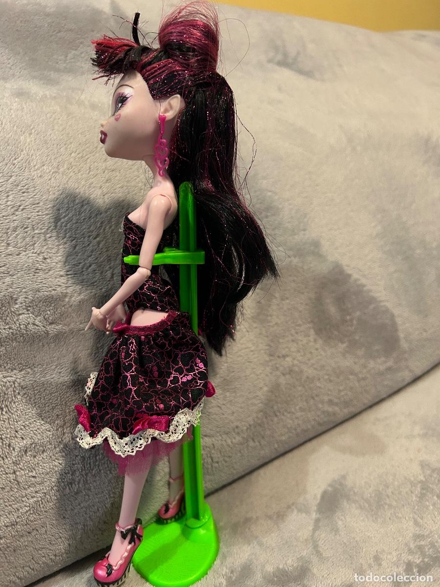 Mu&ntilde;ecas modernas: Draculaura Monster high - Foto 9