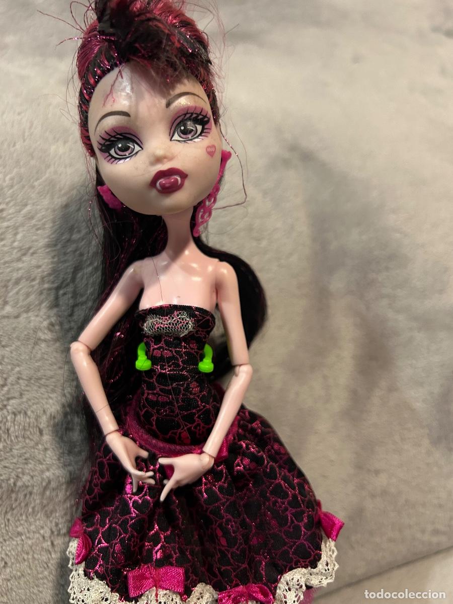 Mu&ntilde;ecas modernas: Draculaura Monster high - Foto 10