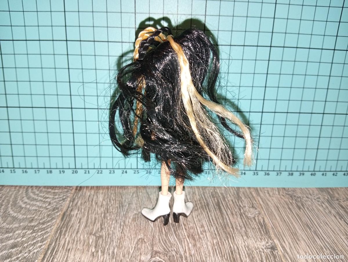 Mu&ntilde;ecas modernas: Peque&ntilde;a mu&ntilde;eca mini Bratz - Foto 3