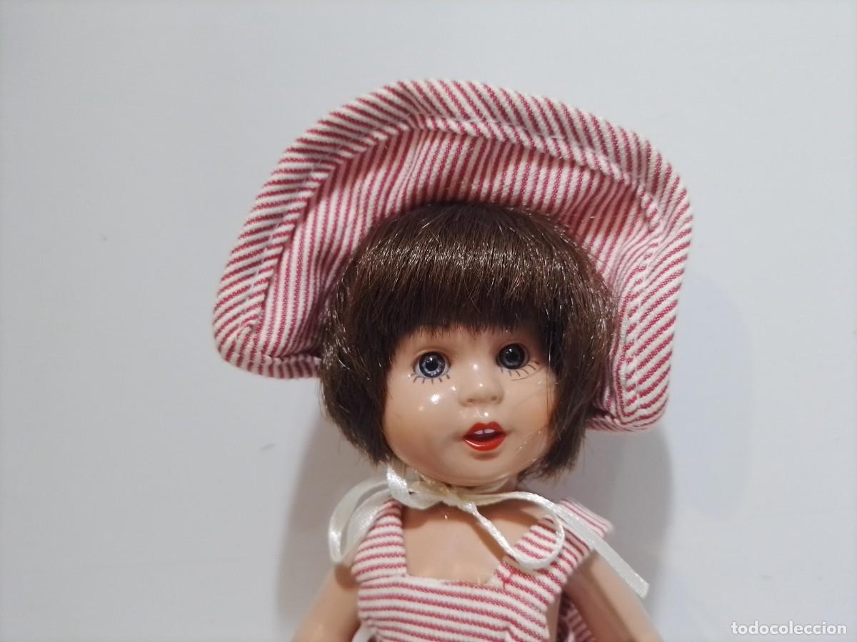 Mu&ntilde;ecas modernas: mu&ntilde;eca mariquita perez - Foto 4