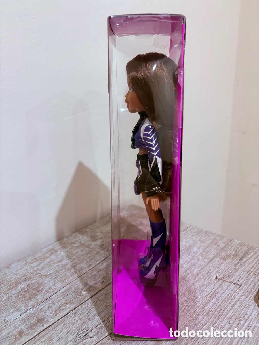 Mu&ntilde;ecas modernas: BRATZ- Mu&ntilde;eca Scorchin (Yasmin) - Foto 4