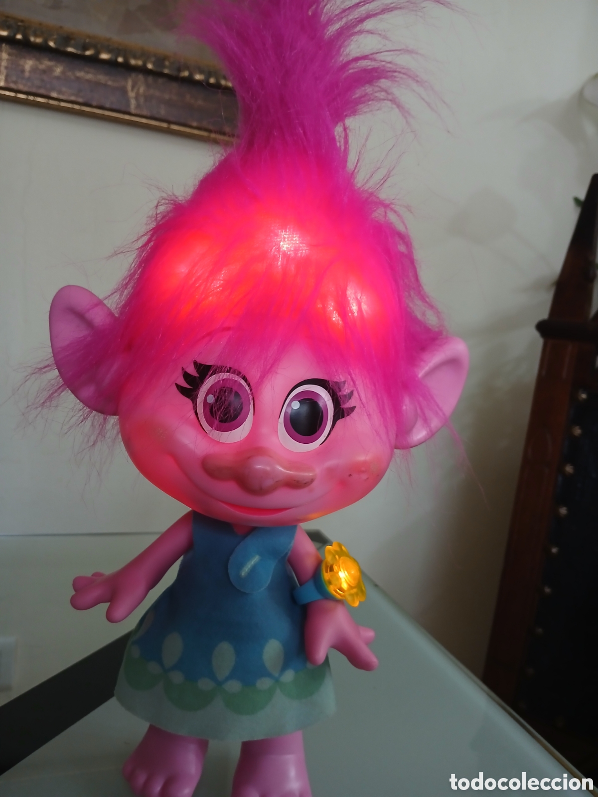 Mu&ntilde;ecas modernas: Mu&ntilde;eca Troll. Hasbro 2015. - Foto 3