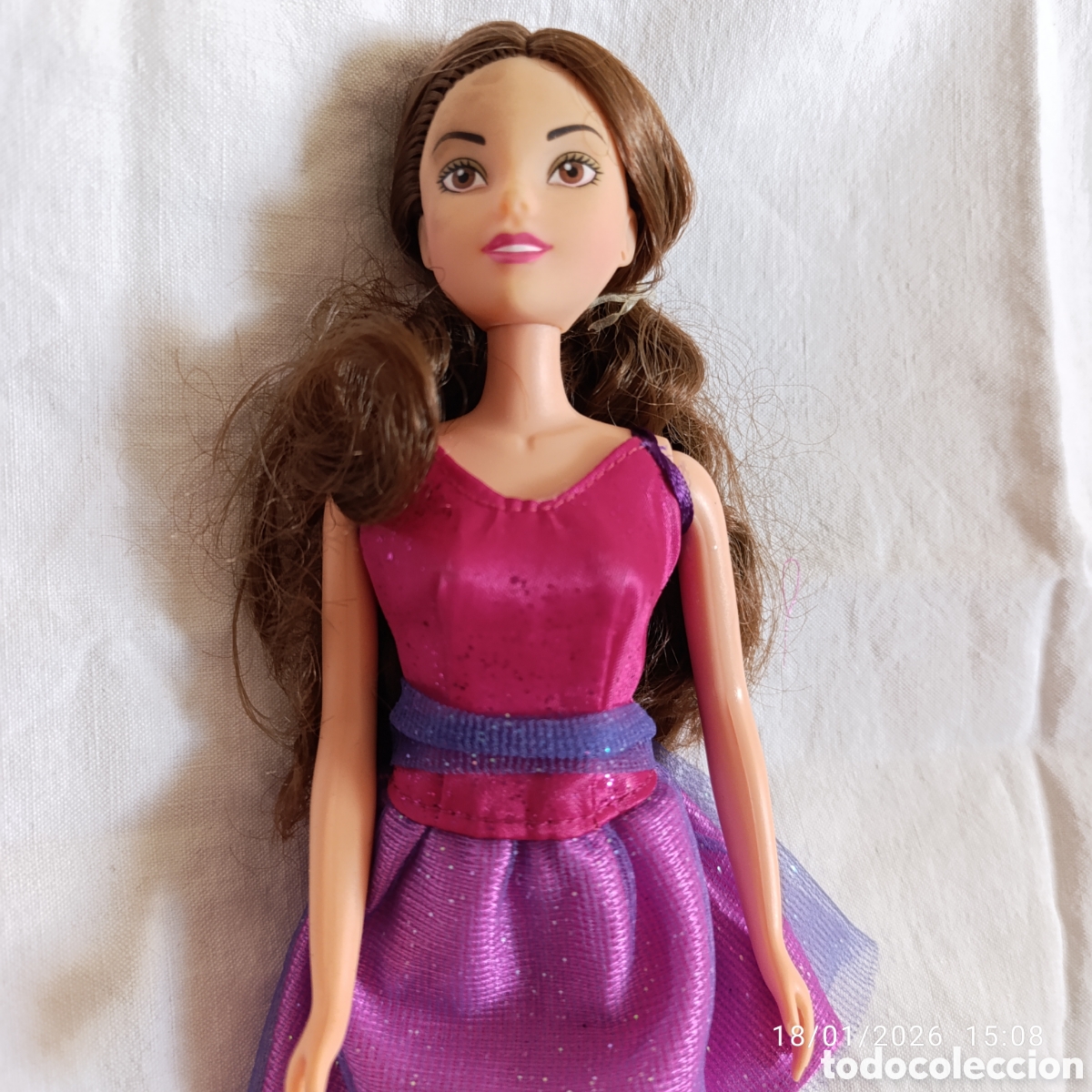 Mu&ntilde;ecas modernas: Antigua mu&ntilde;eca Violetta,de Disney. - Foto 1