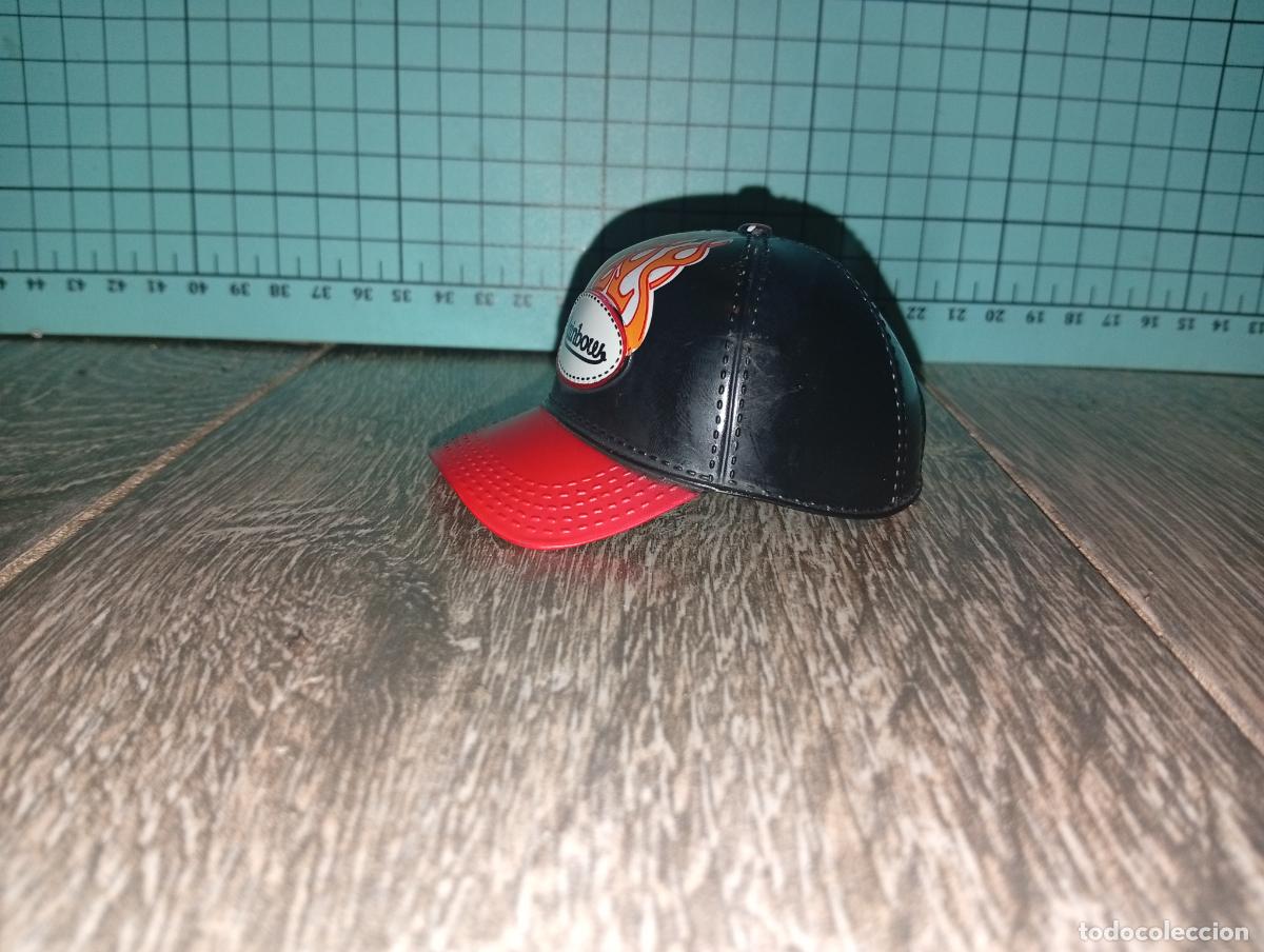 Mu&ntilde;ecas modernas: Gorra de mu&ntilde;eca Rainbow high - Foto 5