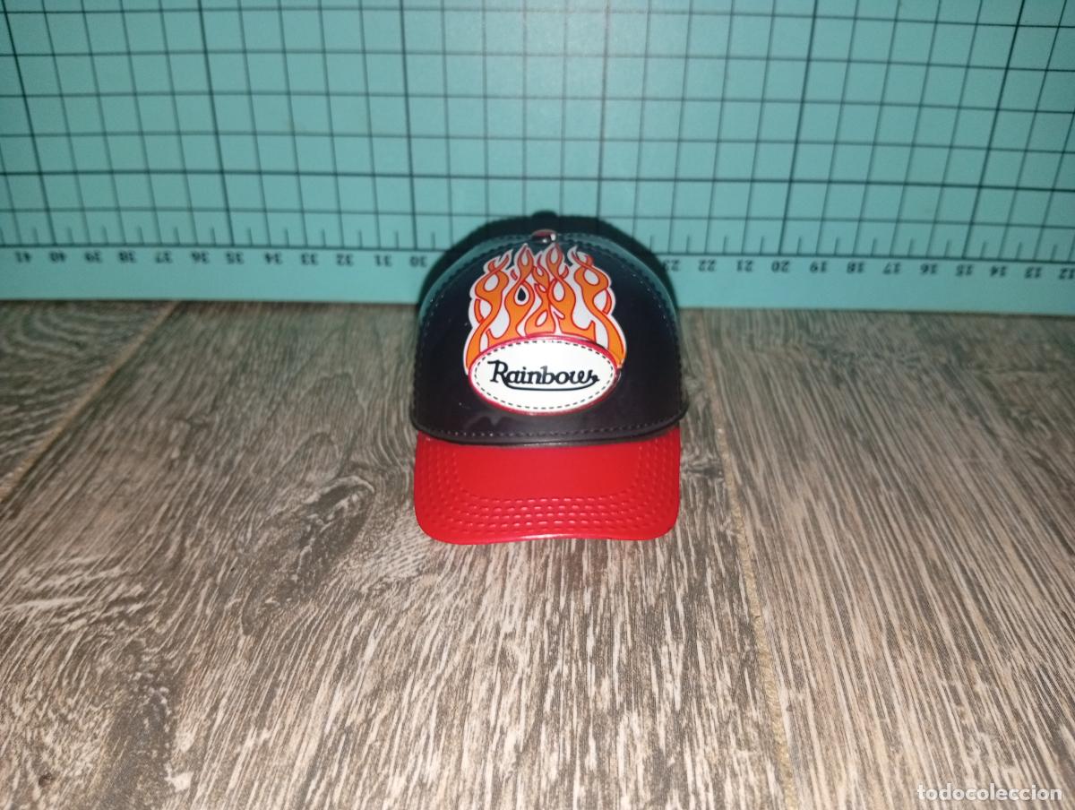 Mu&ntilde;ecas modernas: Gorra de mu&ntilde;eca Rainbow high - Foto 1