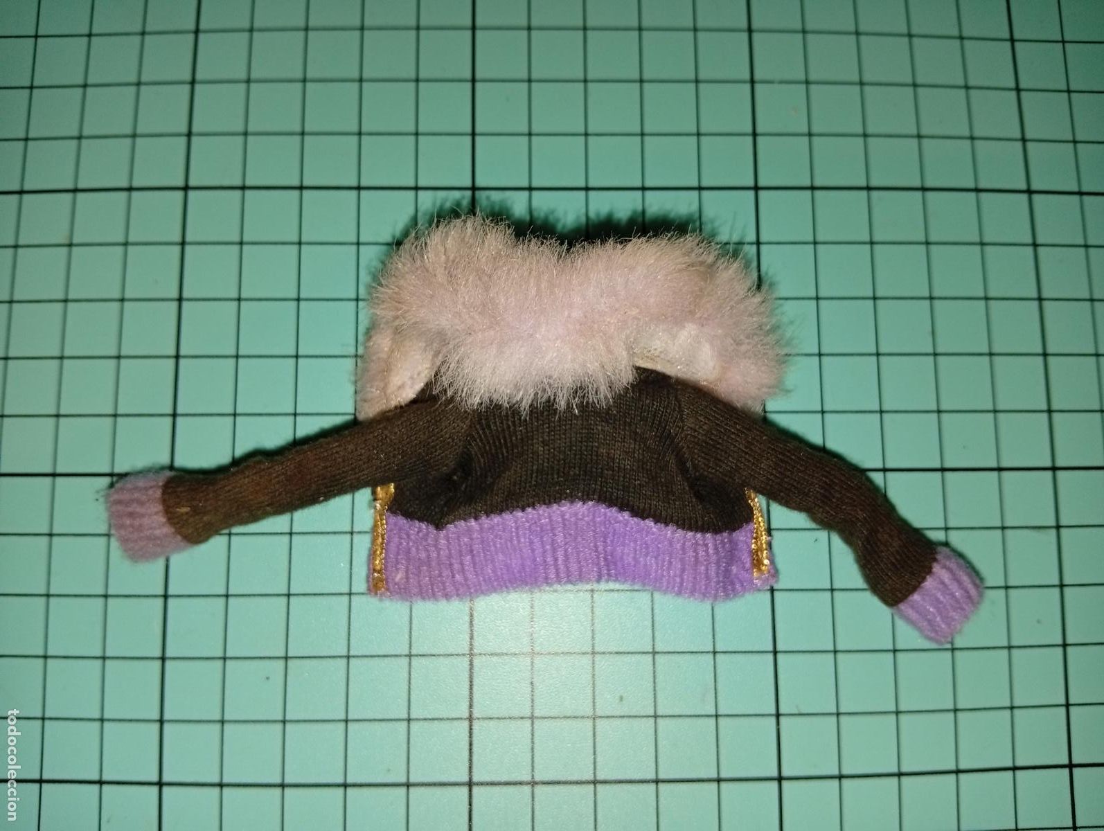 Mu&ntilde;ecas modernas: Chaqueta de mu&ntilde;eca Monster high - Foto 2