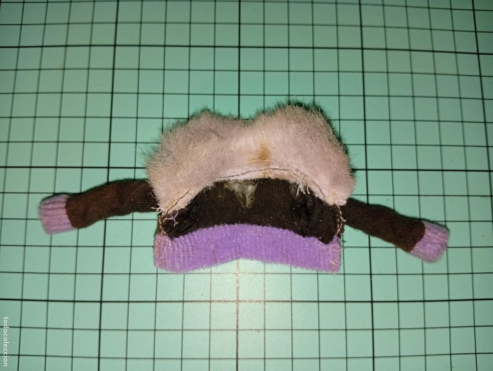 Mu&ntilde;ecas modernas: Chaqueta de mu&ntilde;eca Monster high - Foto 1