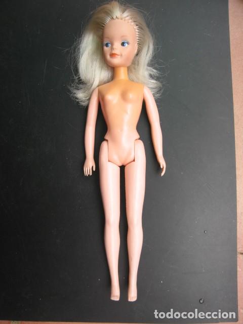 Mu&ntilde;ecas modernas: Original Mu&ntilde;eca Sindy Rubia Marcada en la nuca - Foto 2