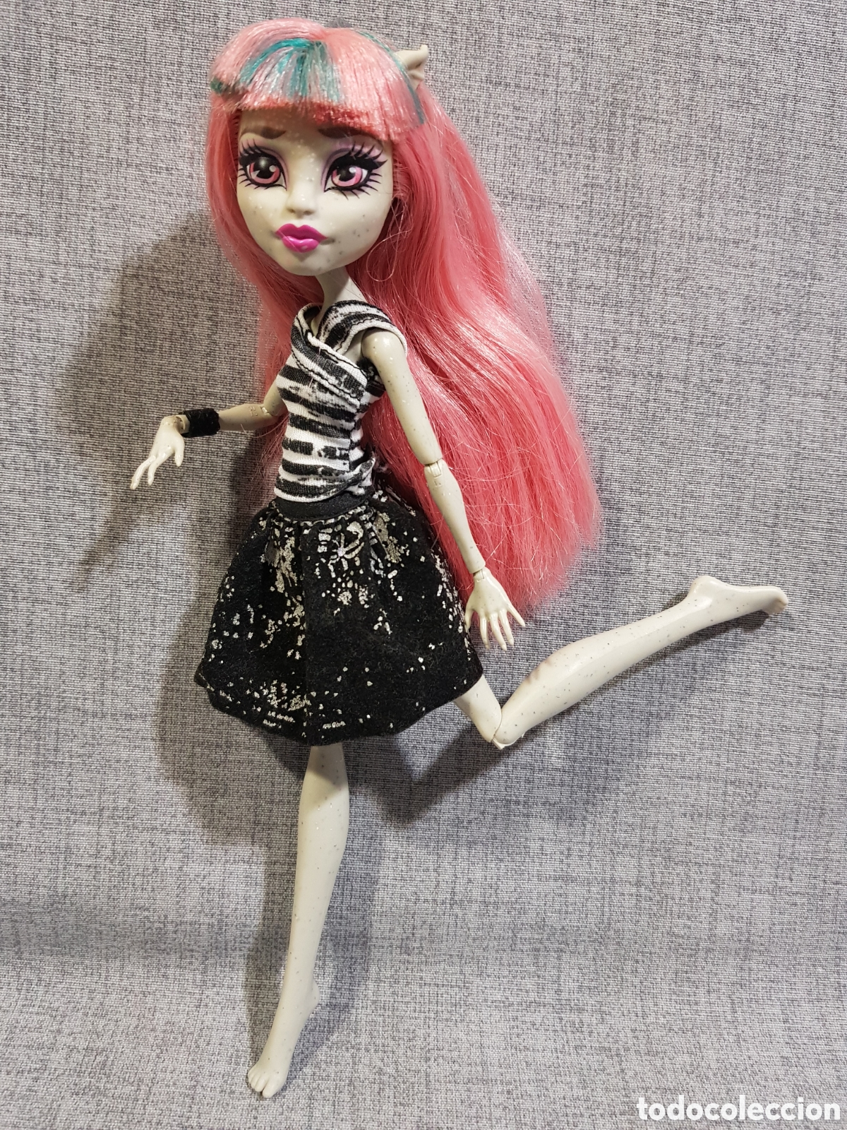 Mu&ntilde;ecas modernas: ROCHELLE GOYLE BETWEEN CLASSESS MONSTER HIGH MATTEL - Foto 2