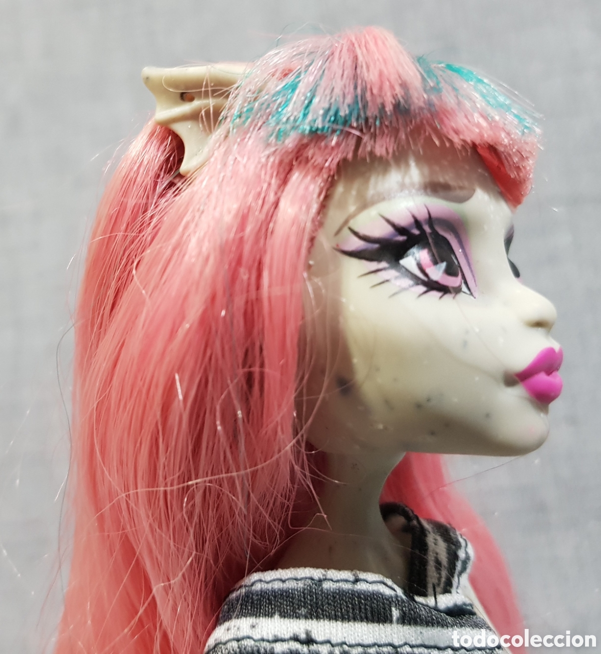 Mu&ntilde;ecas modernas: ROCHELLE GOYLE BETWEEN CLASSESS MONSTER HIGH MATTEL - Foto 6